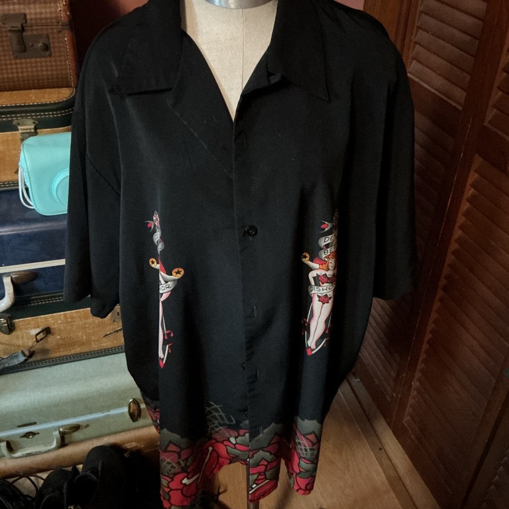 Men's Black and Red Casual Button Down Shirt